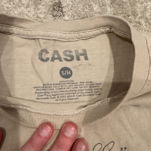 Johnny Cash T-Shirt - Picture 2 of 3